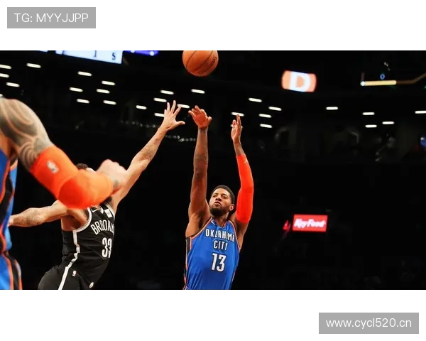 保罗·乔治居然离开高级餐厅直接打包，那架势比咱们点外卖还真气派！