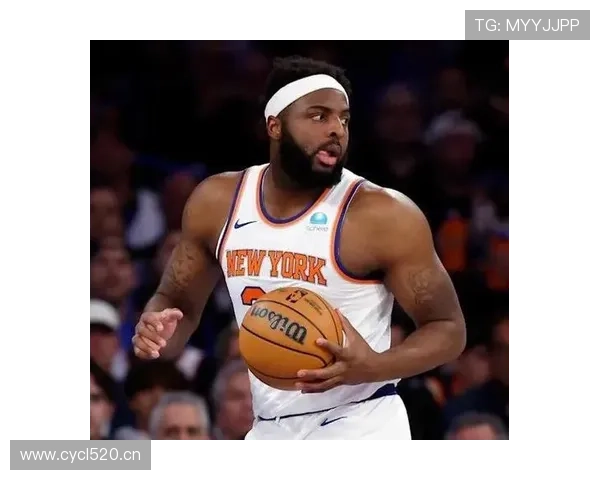 米切尔·罗宾逊无球顺下效率领跑内线，改变尼克斯防守结构